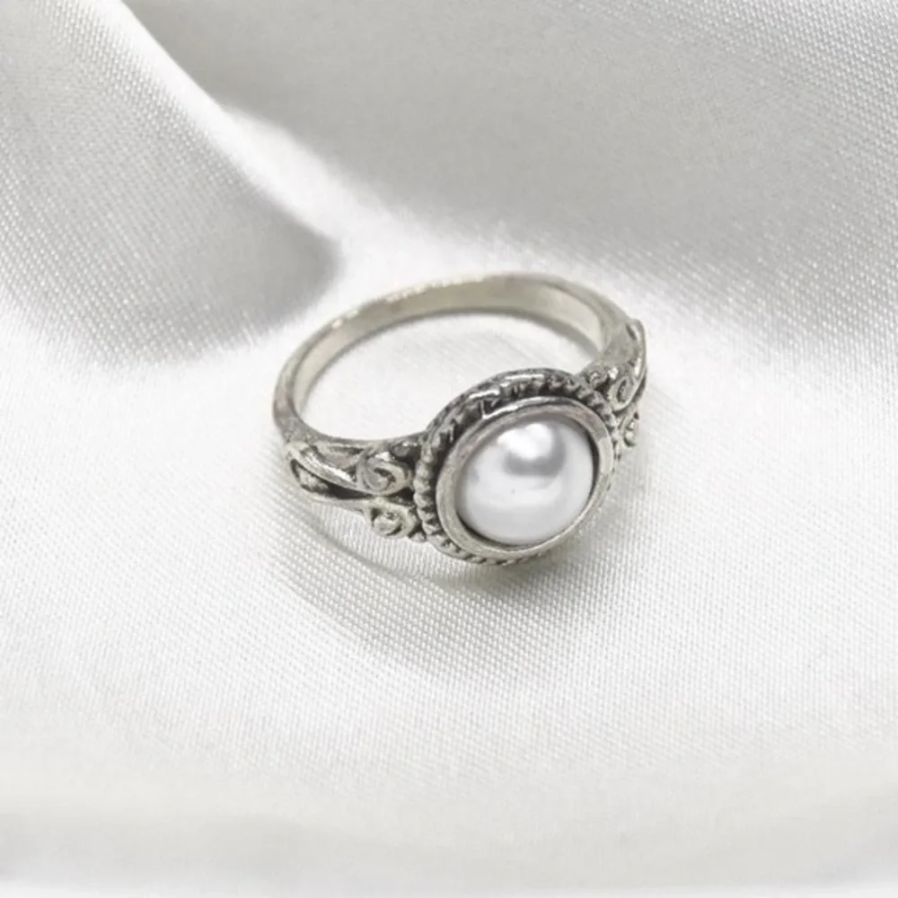 Faux Round Pearl Ring
